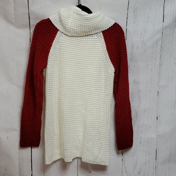 Cowl Cable Knit Asymmetrical Sweater, - Picture 4 of 4